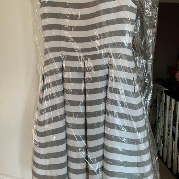♠️kate spade♠️ Spring/Summer dress. Size 10. EUC - Picture 4 of 6